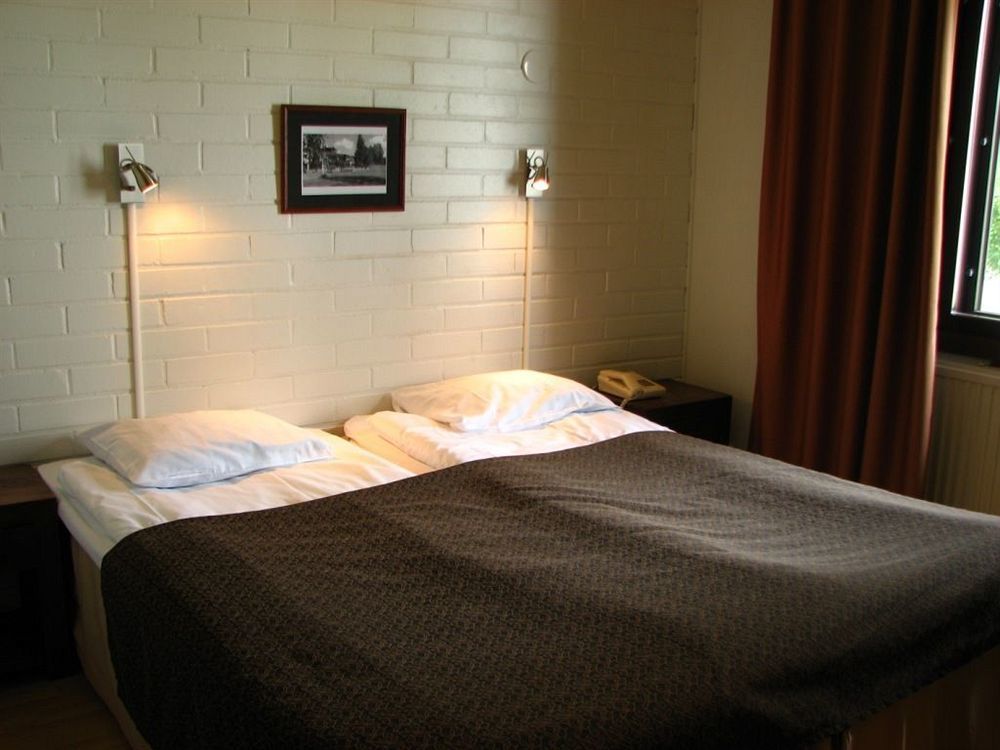 Hôtel Lomakeskus Kuntoranta à Varkaus Extérieur photo