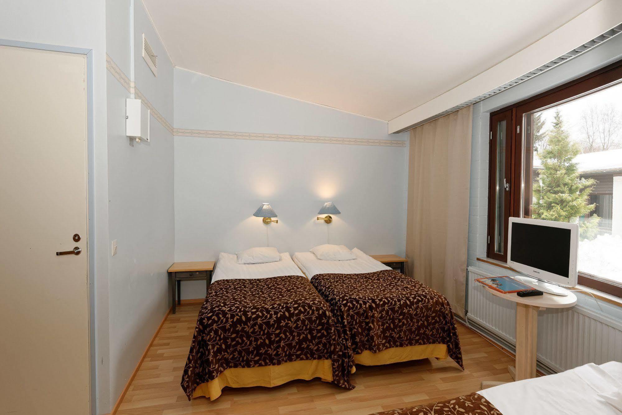 Hôtel Lomakeskus Kuntoranta à Varkaus Extérieur photo