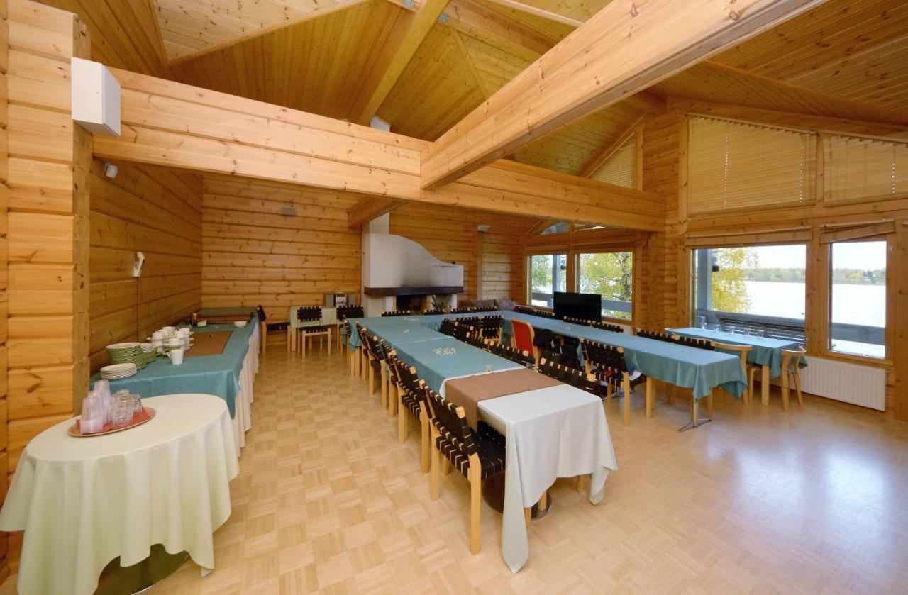 Hôtel Lomakeskus Kuntoranta à Varkaus Extérieur photo